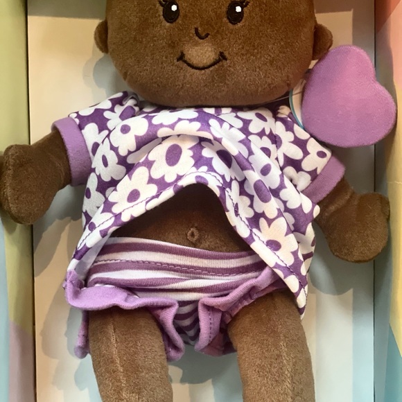 New with tags WEE BABY “STELLA” Brown 12” Soft Baby Doll with magnetic pacifier - Picture 3 of 7